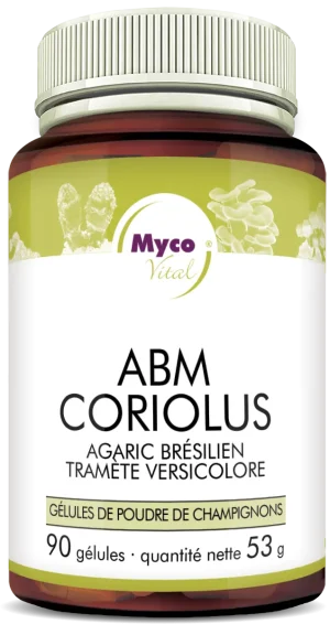 MycoVital_ Un flacon brun et blanc étiqueté MycoVital ABM Coriolus Mandelpilz Schmetterlingstramete Pilzpulver-Kapseln, contenant 90 gélules pour un poids net de 53 g ; des images de champignons sont à l'arrière-plan.