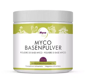 MycoVital_ Une boîte blanche de complément alimentaire Myco Vital Myco Basenpulver avec une étiquette verte et des images de champignons. L'étiquette est rédigée en français, en italien, en allemand et en anglais.