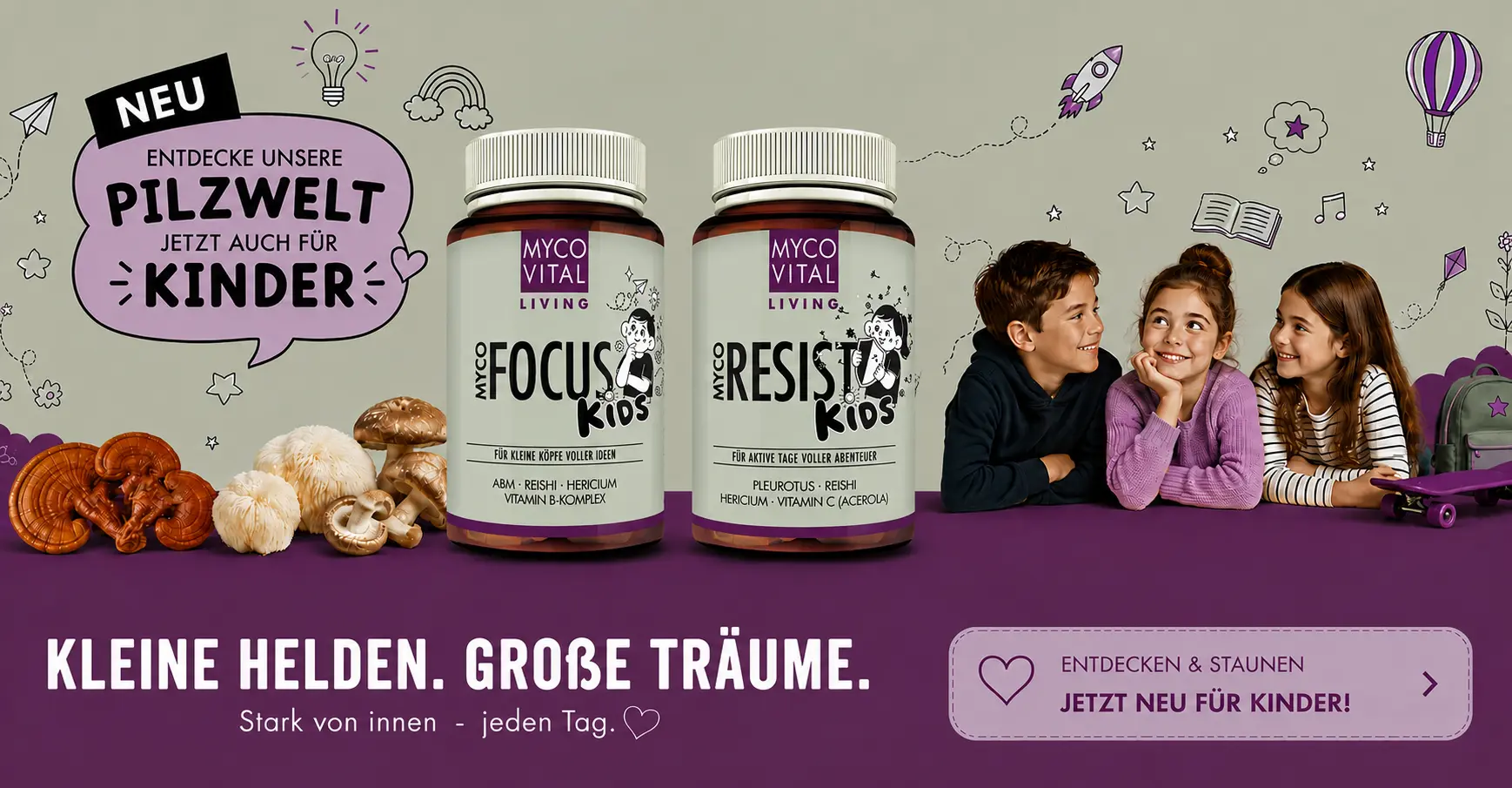MycoVital_ Zwei Flaschen mit Nahrungserg&auml;nzungsmitteln f&uuml;r Kinder sind mit Pilzmotiven abgebildet. Drei l&auml;chelnde Kinder sitzen beieinander und unterhalten sich. Der Text hebt &bdquo;Pilzwelt f&uuml;r Kinder&ldquo; hervor und wirbt f&uuml;r die neuen MycoVital-Produkte f&uuml;r Kinder.